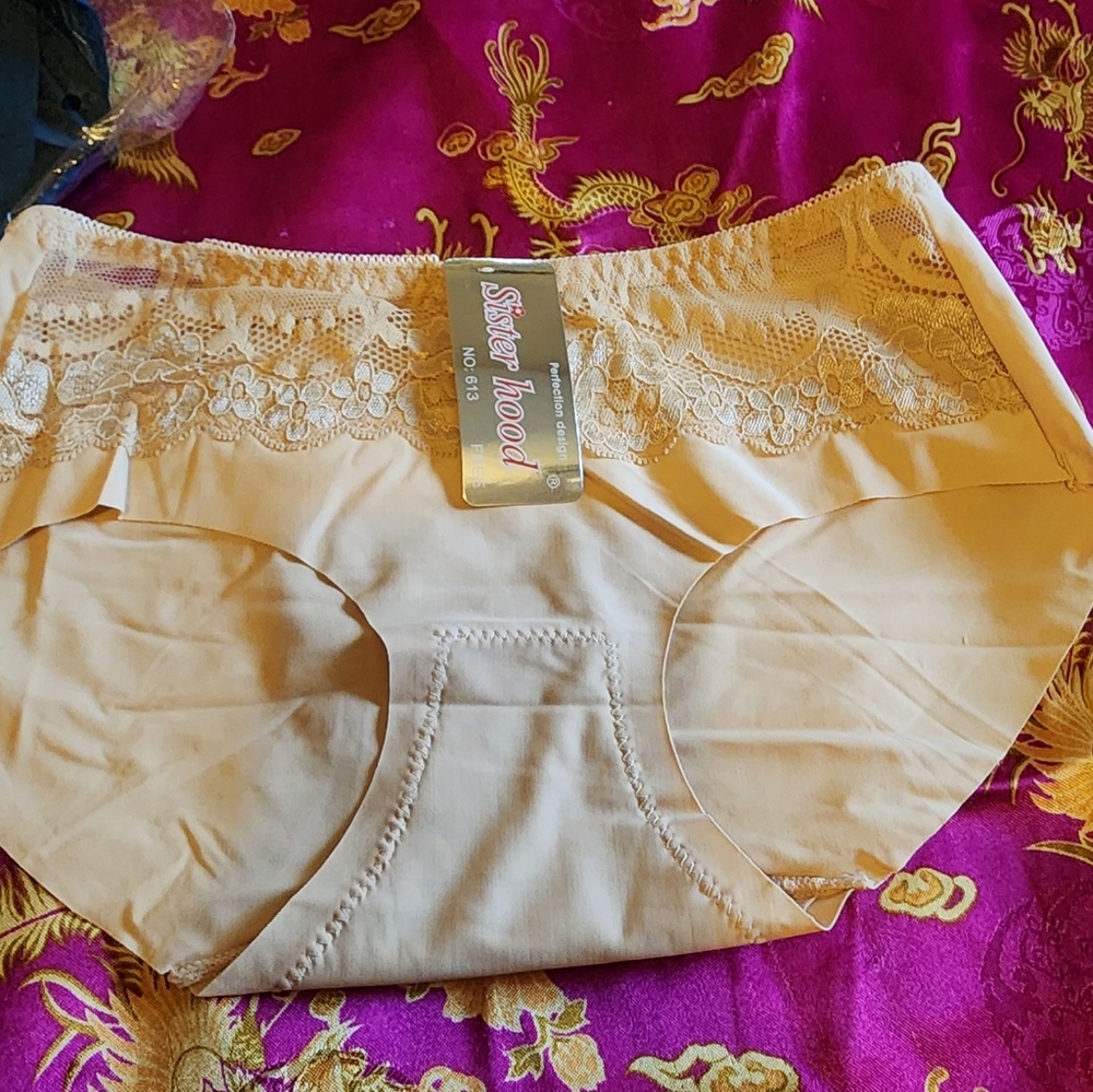 3/$9 new panties premium fabric seamless with lace size small....